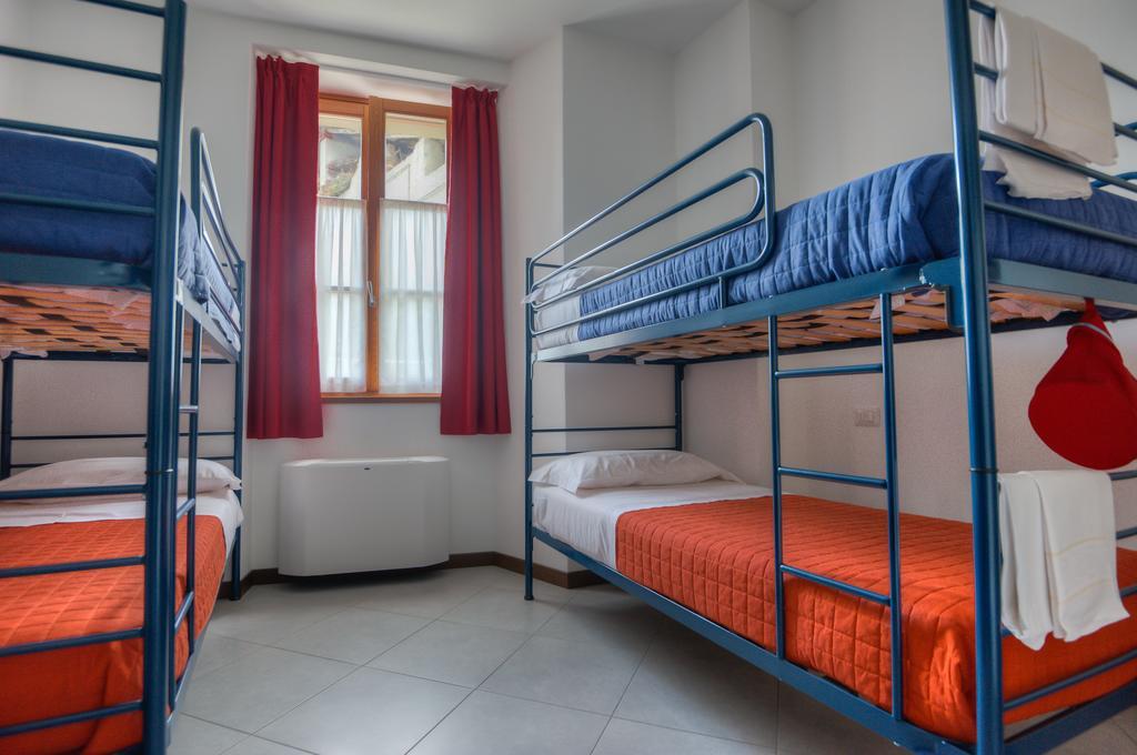 Aparthotel Il Seicento Sernio Zimmer foto