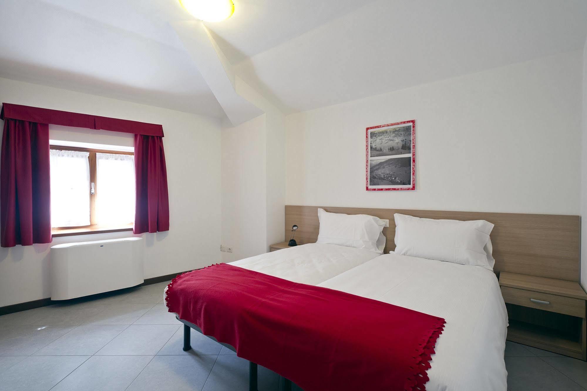 Aparthotel Il Seicento Sernio Exterior foto